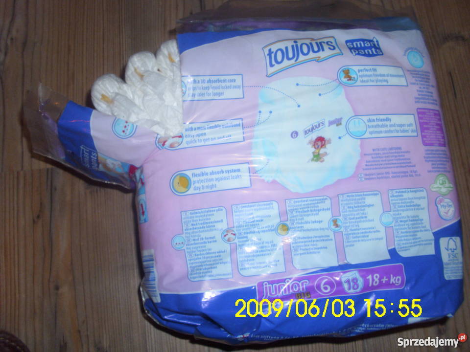 pampers prenium pants large